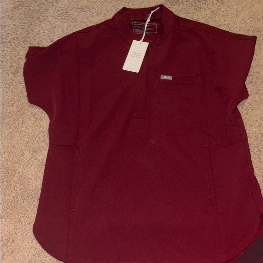 Figs scrub top - Picture 2 of 3